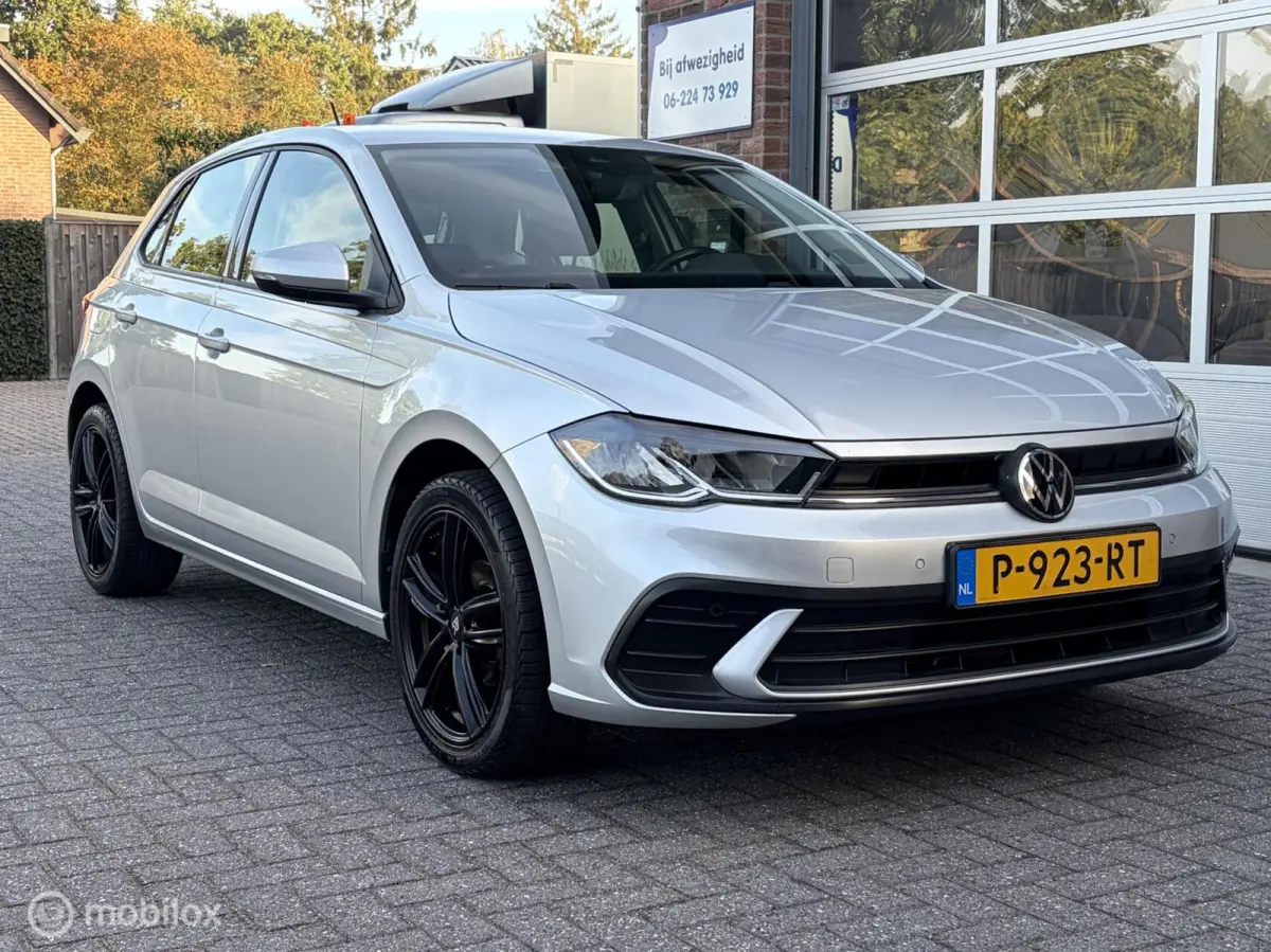 1.0 TSI Life Business|Carplay|Parkeersensoren|Stoelverwarming|17 inch|Navigatie.