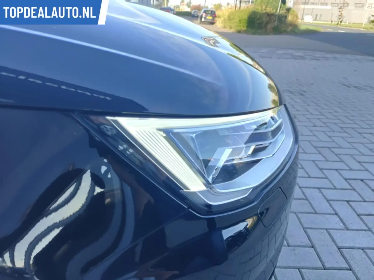 1.0 TFSI Ultra Led, Stoelverw,Navi,Clima