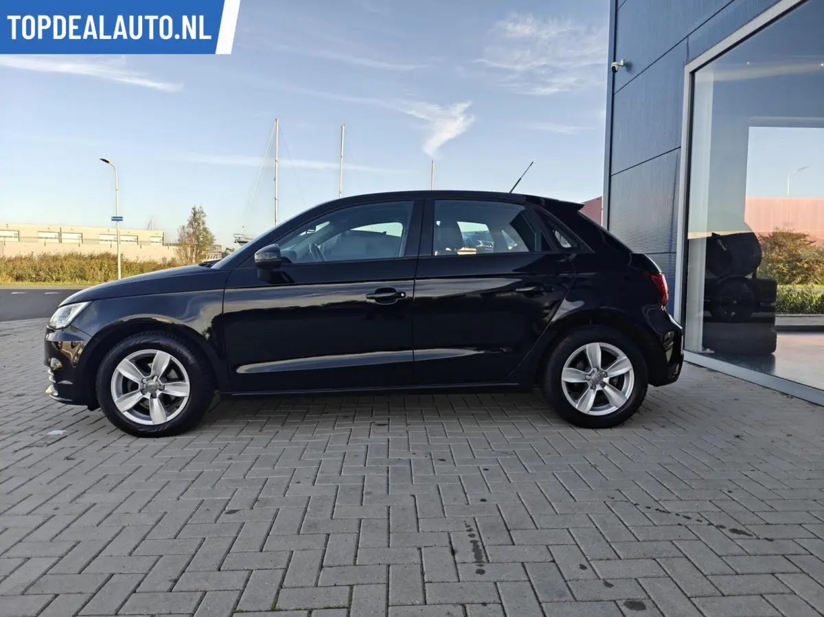 1.0 TFSI Ultra Led, Stoelverw,Navi,Clima