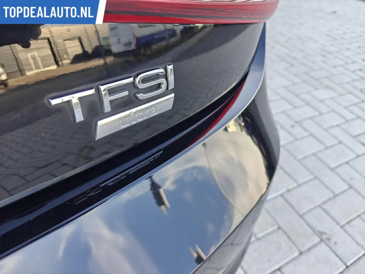 1.0 TFSI Ultra Led, Stoelverw,Navi,Clima