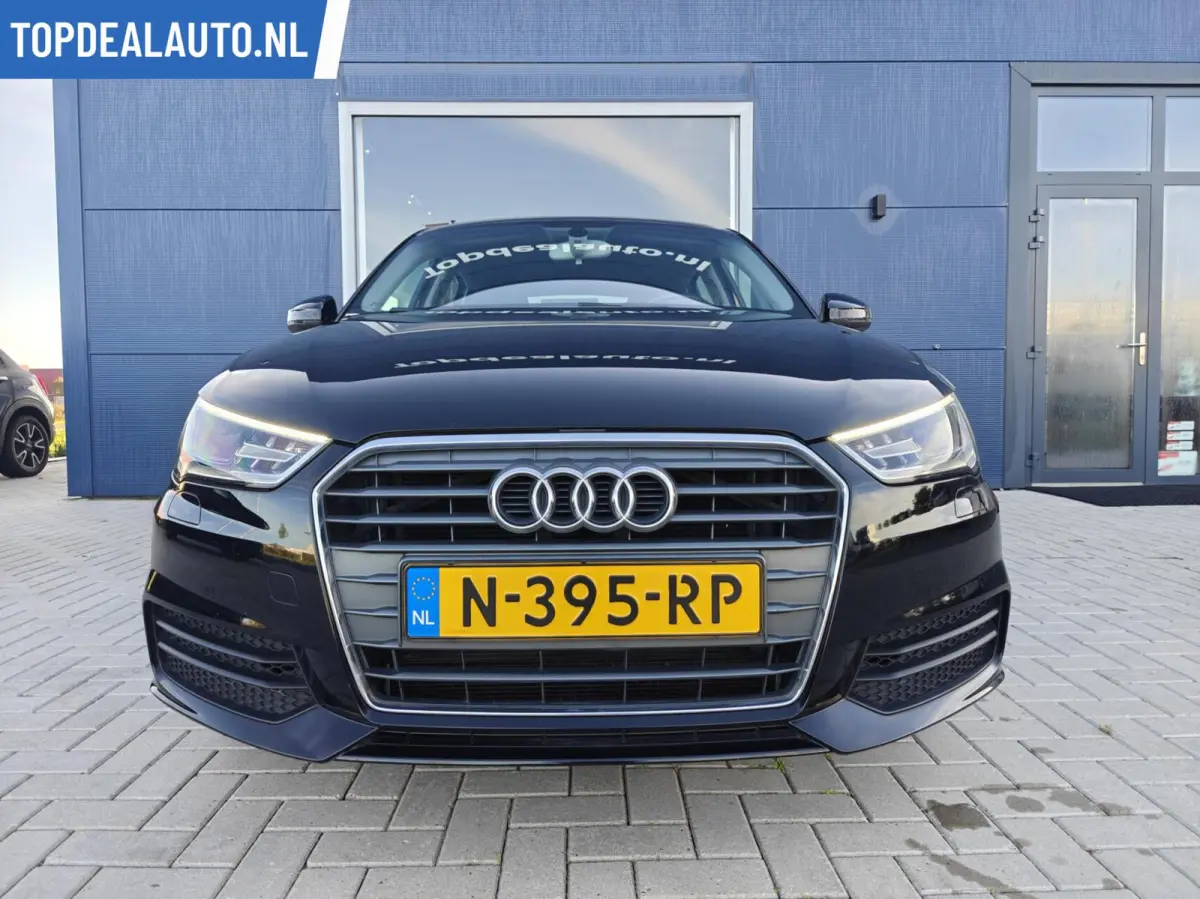 1.0 TFSI Ultra Led, Stoelverw,Navi,Clima