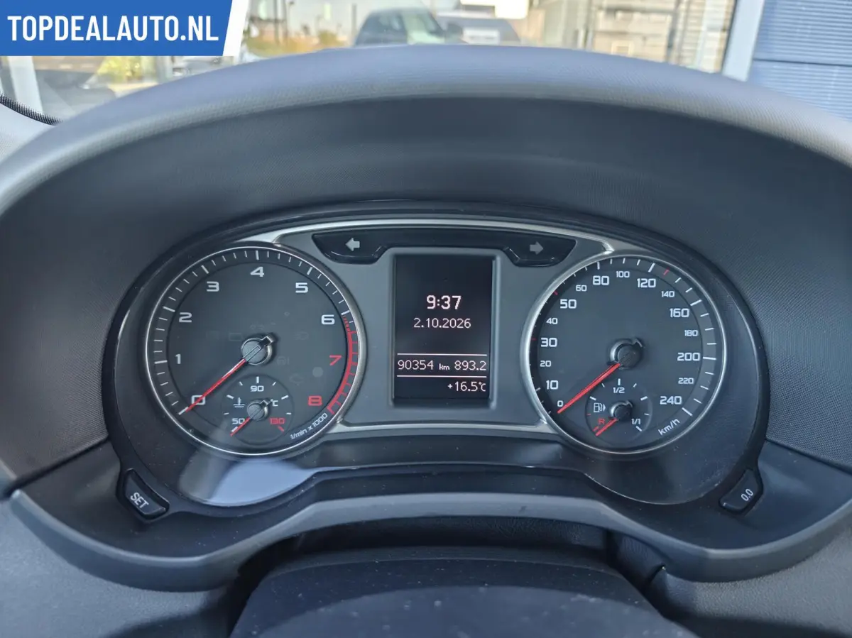 1.0 TFSI Ultra Led, Stoelverw,Navi,Clima