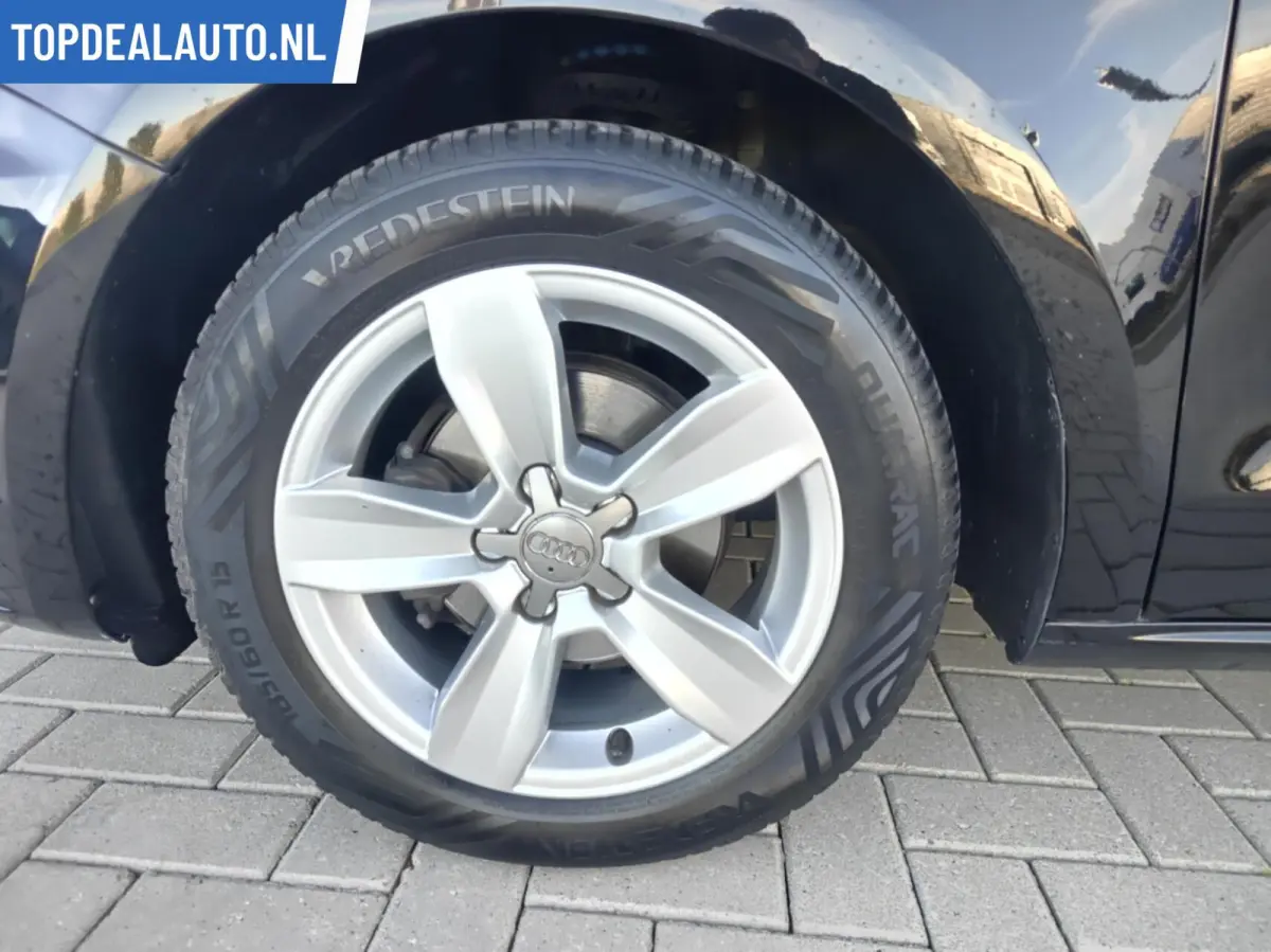 1.0 TFSI Ultra Led, Stoelverw,Navi,Clima