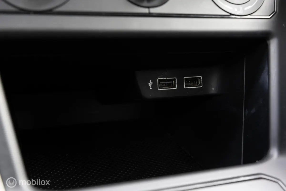 1.0 TSI Highline Cruise Navi Carplay NW MODEL