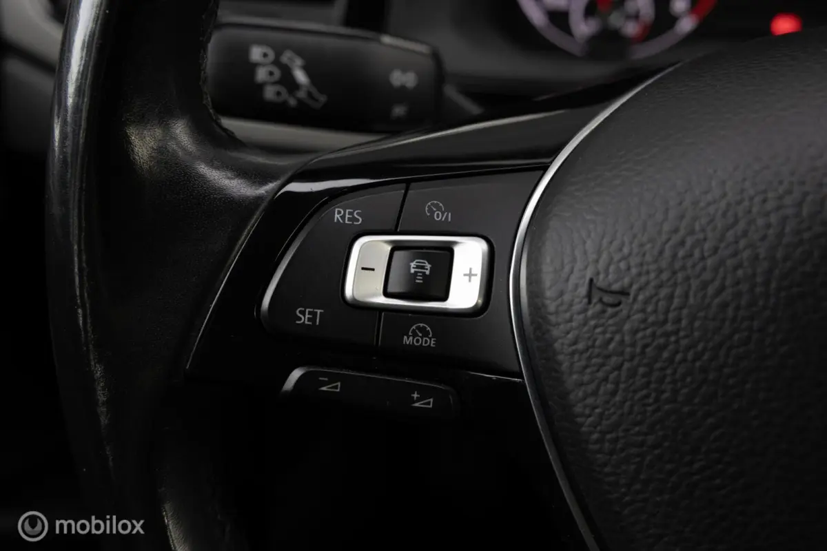 1.0 TSI Highline Cruise Navi Carplay NW MODEL