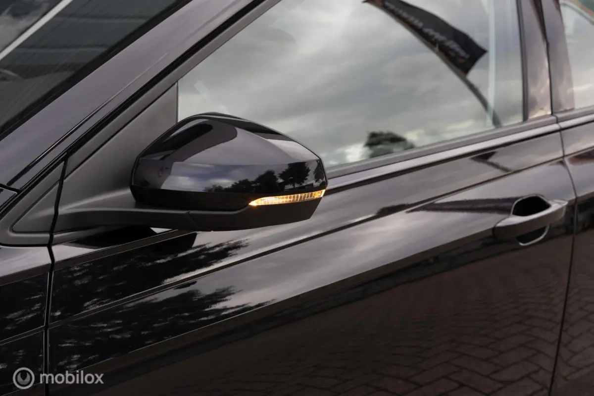 1.0 TSI Highline Cruise Navi Carplay NW MODEL