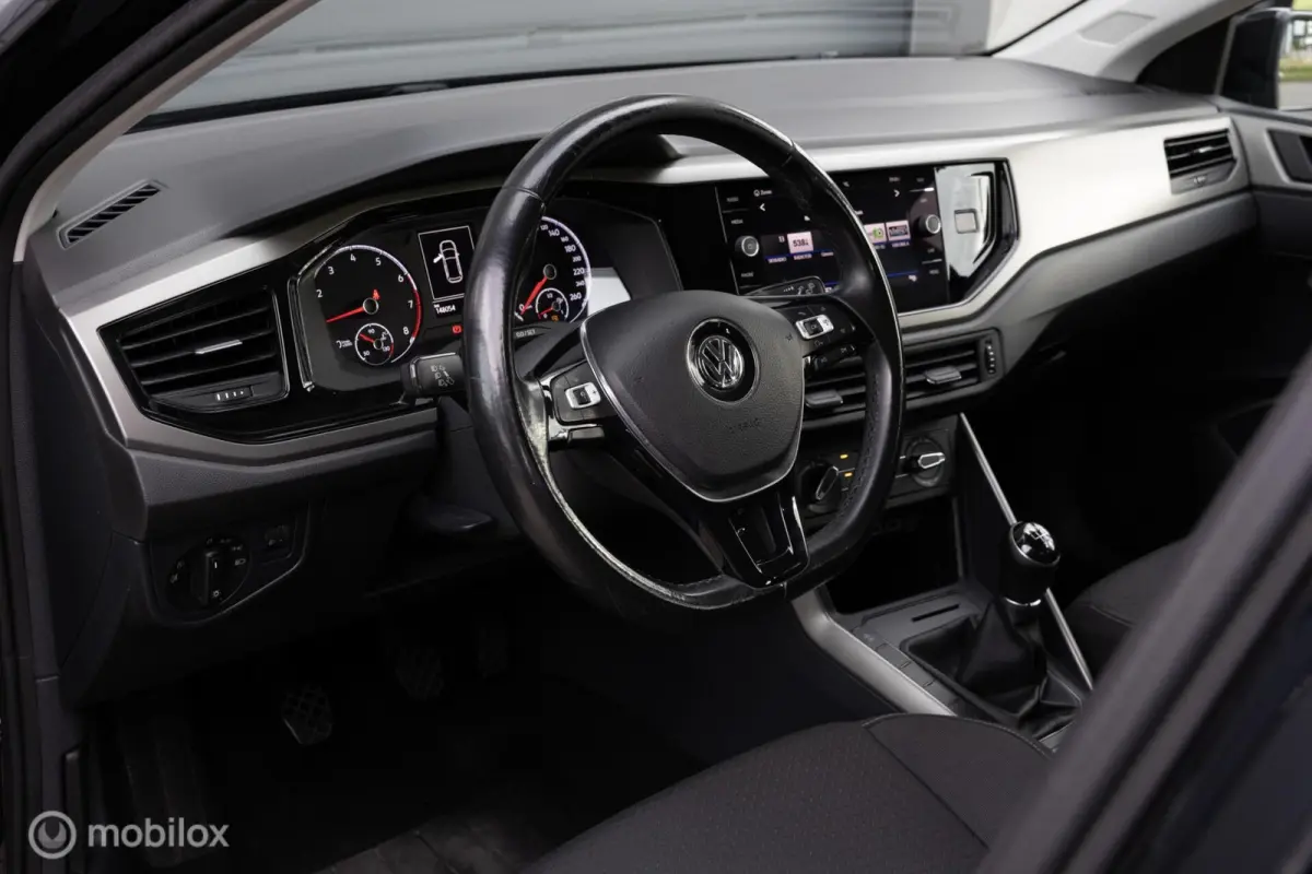 1.0 TSI Highline Cruise Navi Carplay NW MODEL