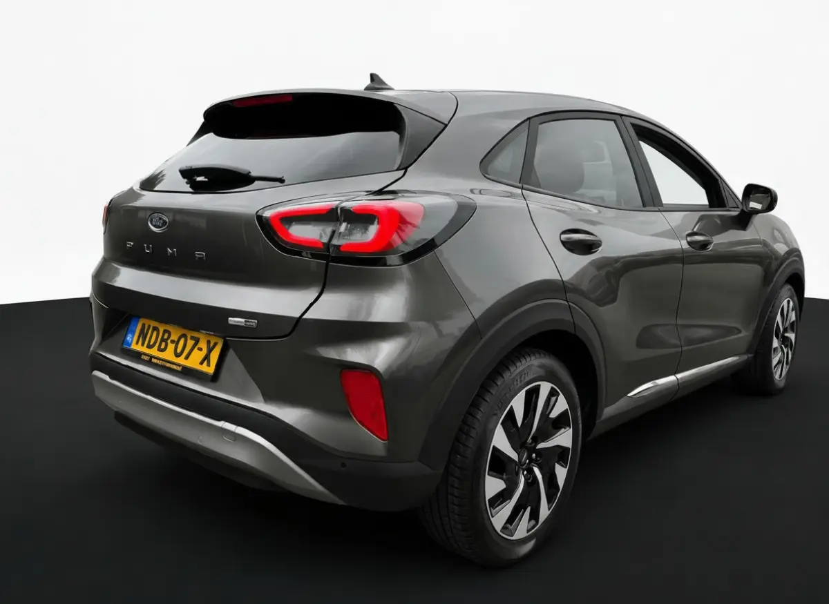 1.0 EcoBoost 125PK TITANIUM CARPLAY/NAVI/STUURVERW.