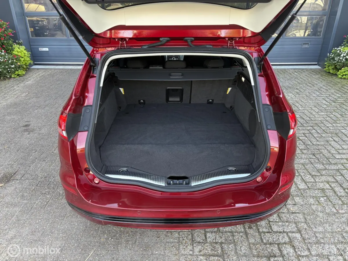 2.0 IVCT HEV Titanium