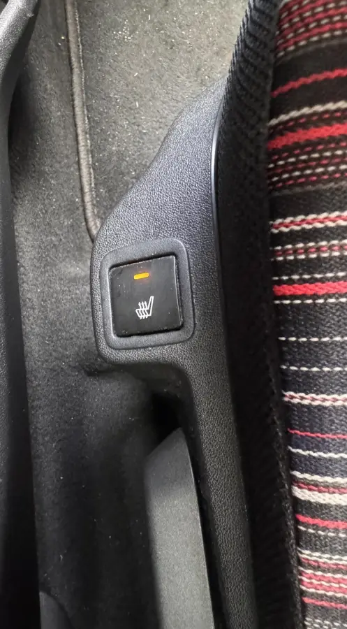1.0 VTi Airscape Feel /Garantie /Camera / Airco / Stoelverwarming/BTW/