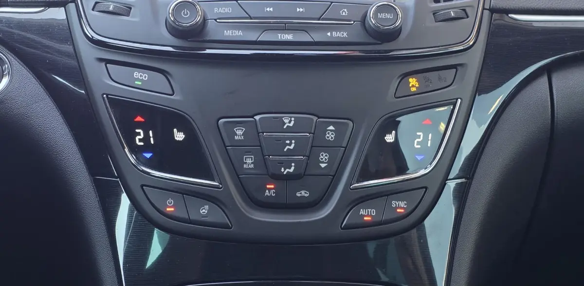 1.4 T EcoFLEX Innovation 18"LM Navi Camera Xenon LED