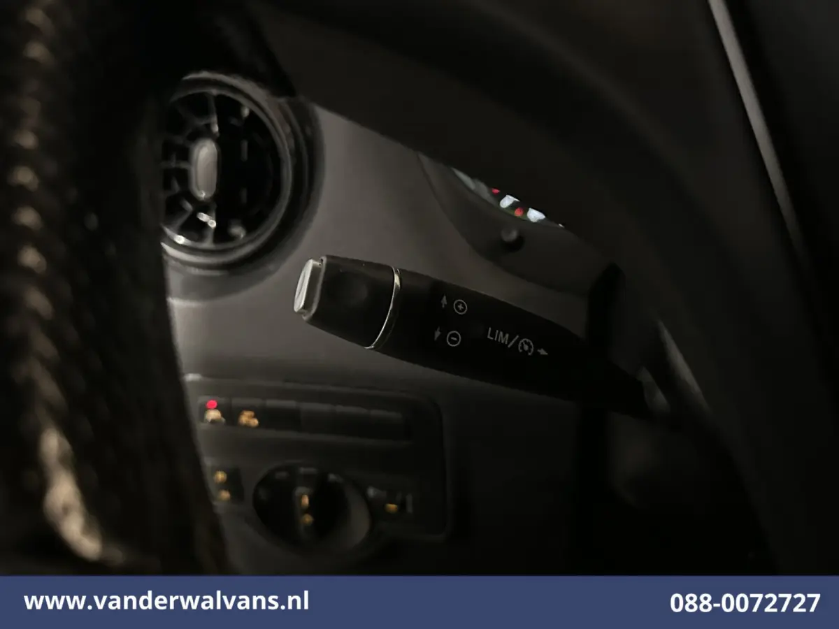 114 CDI 136pk L2H1 Euro6 Airco | Camera | Navigatie | Apple Carplay | Cruisecontrol Android Auto, Parkeersensoren, Bijrijdersbank, Bumper in de kleur