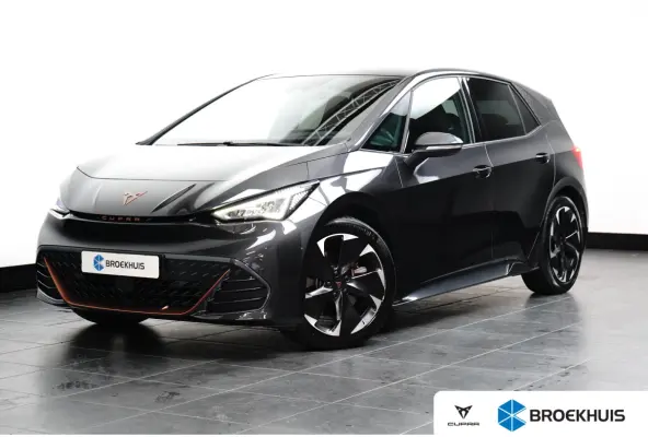 Performance 82kWh 230PK | NAVIGATIE | FULL LED | APP CONNECT | 19 INCH | STUURVERWARMING