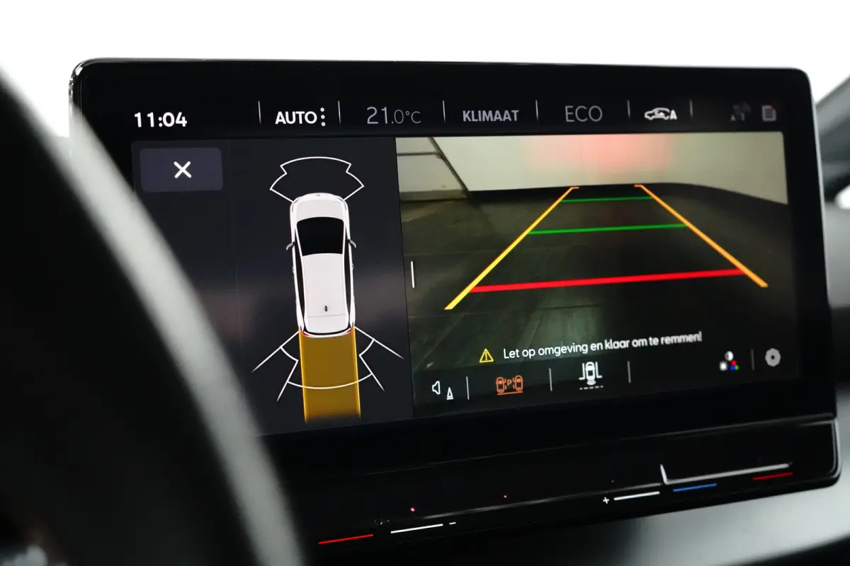 Performance 82kWh 230PK | NAVIGATIE | FULL LED | APP CONNECT | 19 INCH | STUURVERWARMING