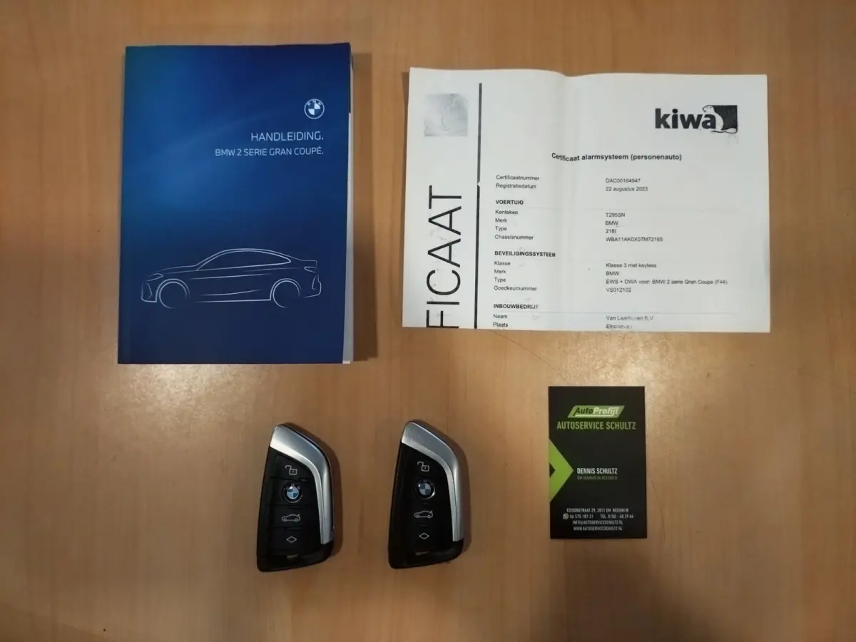 218i Dealer onderhouden!