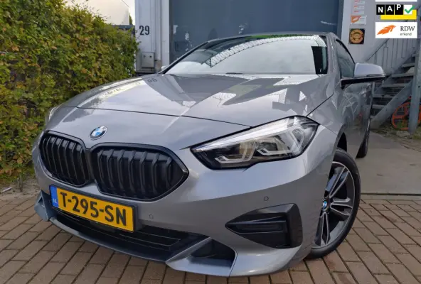 218i Dealer onderhouden!