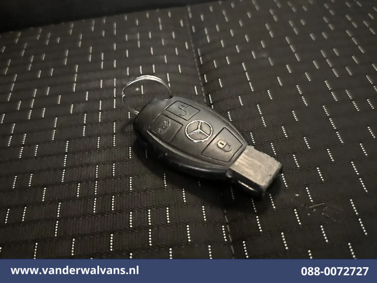 114 CDI 136pk L2H1 Euro6 Airco | Camera | Navigatie | Cruisecontrol | Apple Carplay Android Auto, Parkeersensoren, Bijrijdersbank, Bumper in de kleur.