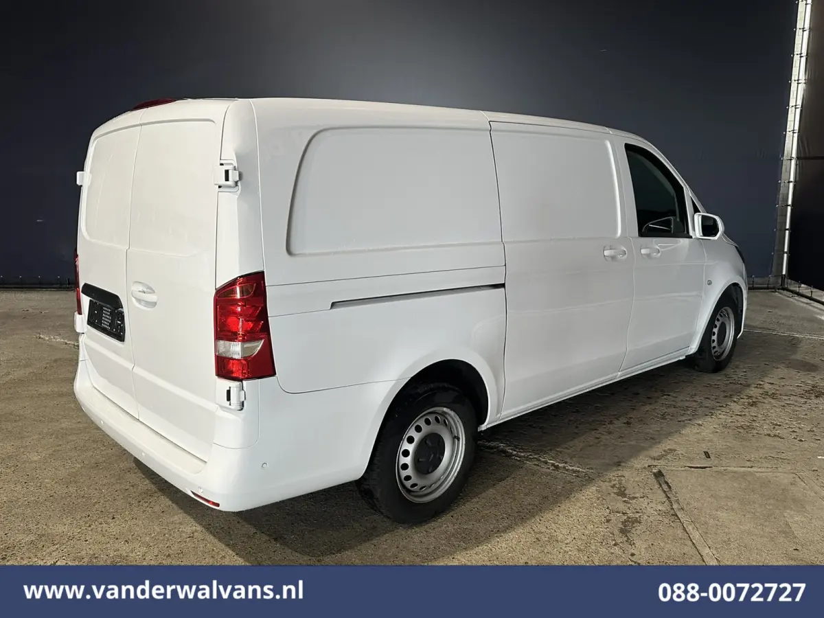 114 CDI 136pk L2H1 Euro6 Airco | Camera | Navigatie | Cruisecontrol | Apple Carplay Android Auto, Parkeersensoren, Bijrijdersbank, Bumper in de kleur.