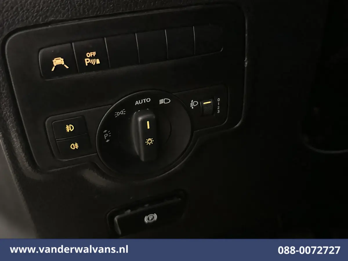 114 CDI 136pk L2H1 Euro6 Airco | Camera | Navigatie | Cruisecontrol | Apple Carplay Android Auto, Parkeersensoren, Bijrijdersbank, Bumper in de kleur.