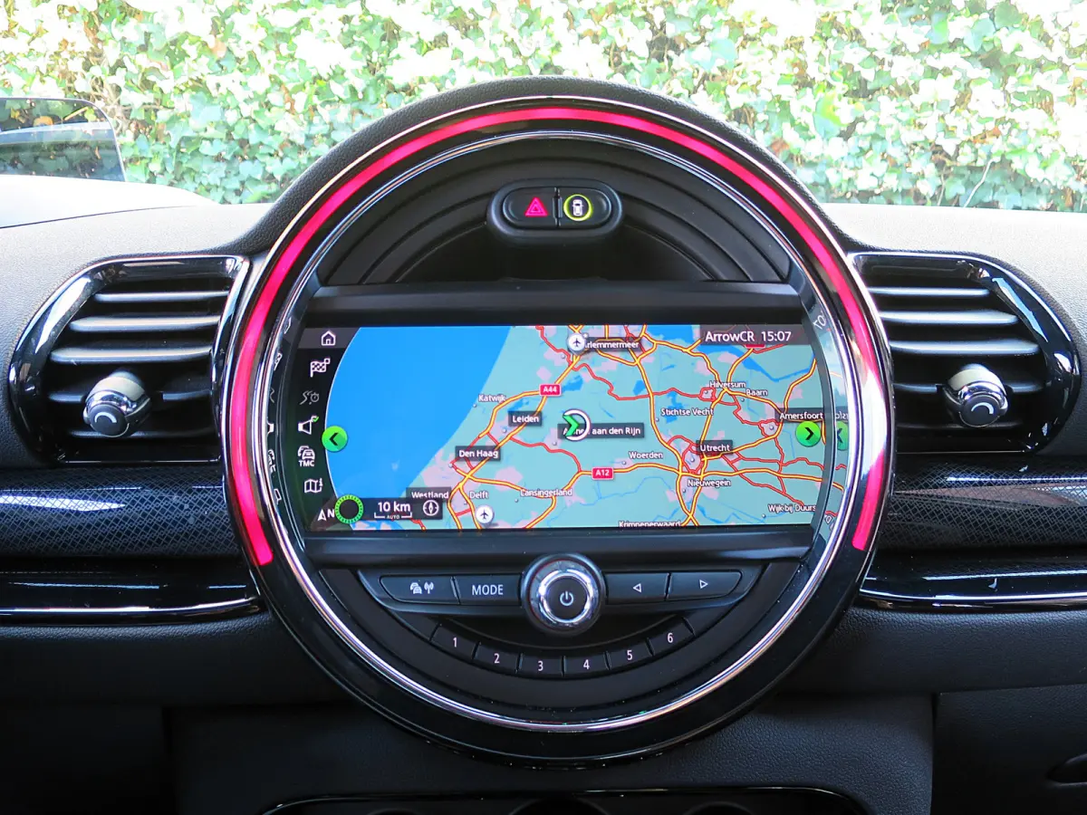 2.0 JCW ALL4 Chili F54 LCI NL-auto, 306pk, Pano, HK, HUD, A.cam en 19"