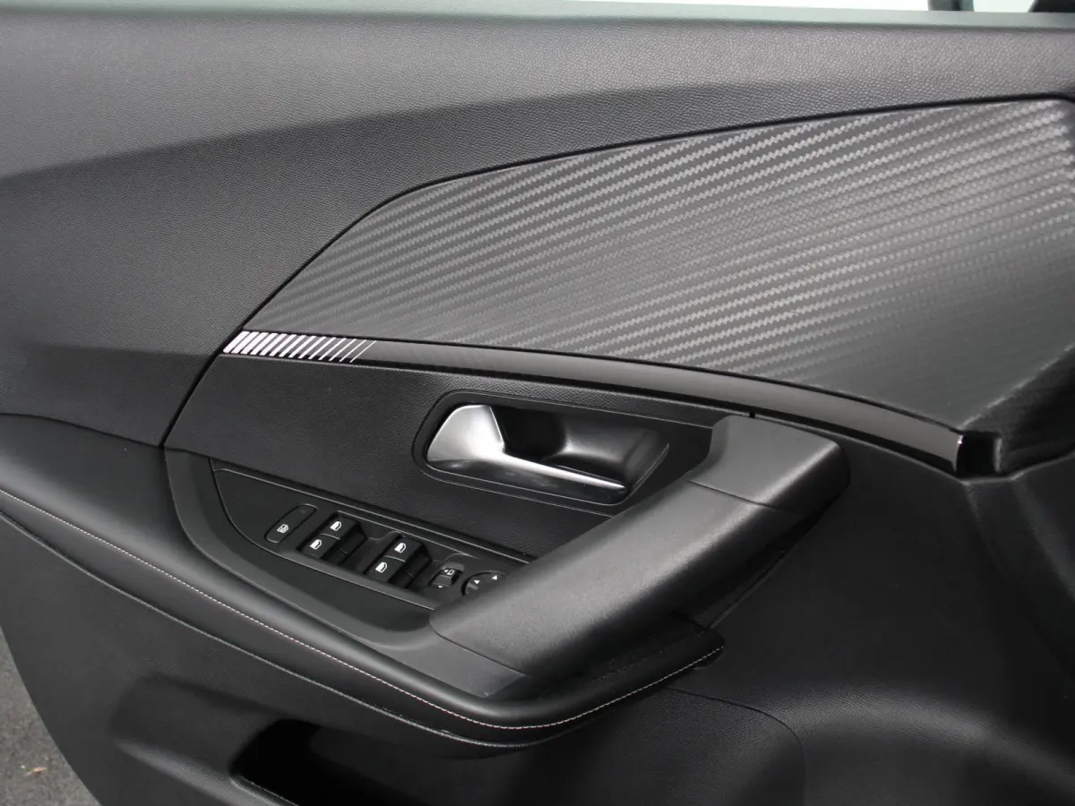 EV Allure Pack 54 kWh Soh 100 % Navigatie Apple Carplay/Android Auto Climate Control Parkeer sensoren Lichtmetalen Velgen