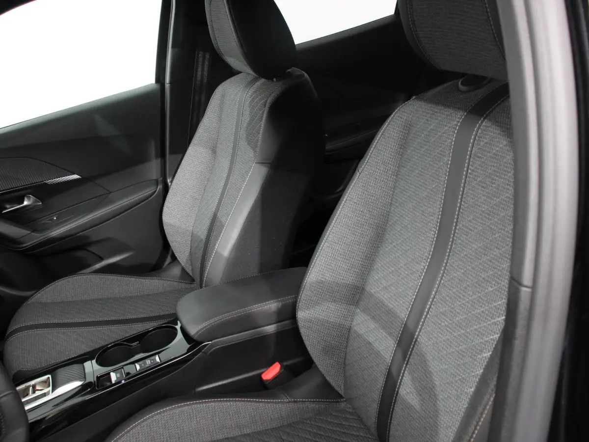 EV Allure Pack 54 kWh Soh 100 % Navigatie Apple Carplay/Android Auto Climate Control Parkeer sensoren Lichtmetalen Velgen