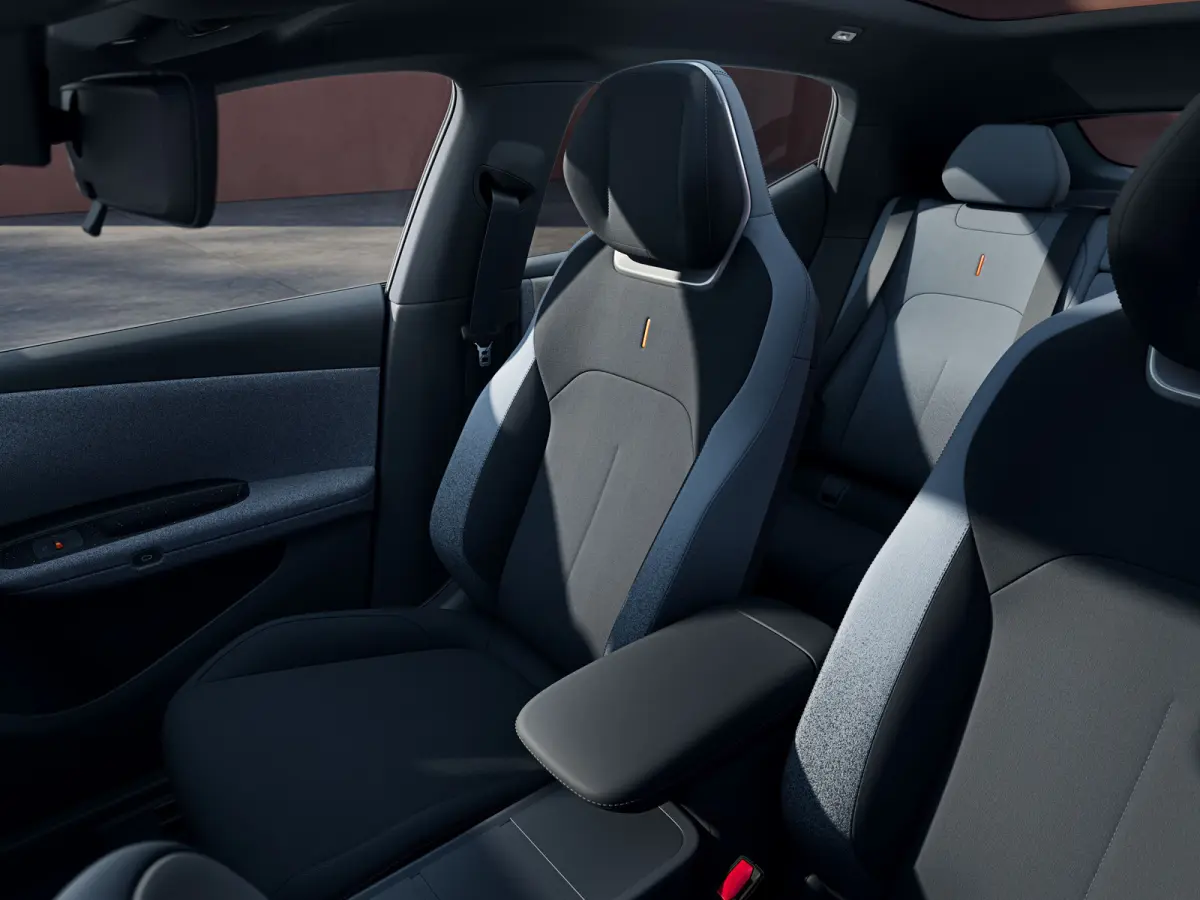Business Edition 66 kWh | 11 kW lader | Achteruitrijcamera | Apple Carplay/Android Auto|telefoonintegratie premium