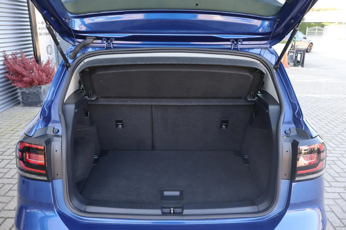 1.0 TSI Life 1e Eigenaar | NL-Auto | Volledig Onderh | BTW | Camera | Navi | Carplay | ACC | DAB | Bots | Led | PDC