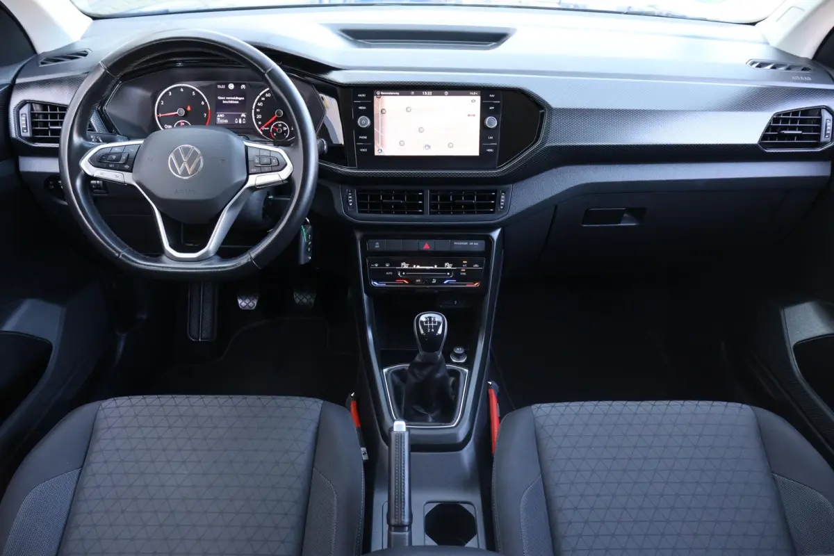 1.0 TSI Life 1e Eigenaar | NL-Auto | Volledig Onderh | BTW | Camera | Navi | Carplay | ACC | DAB | Bots | Led | PDC