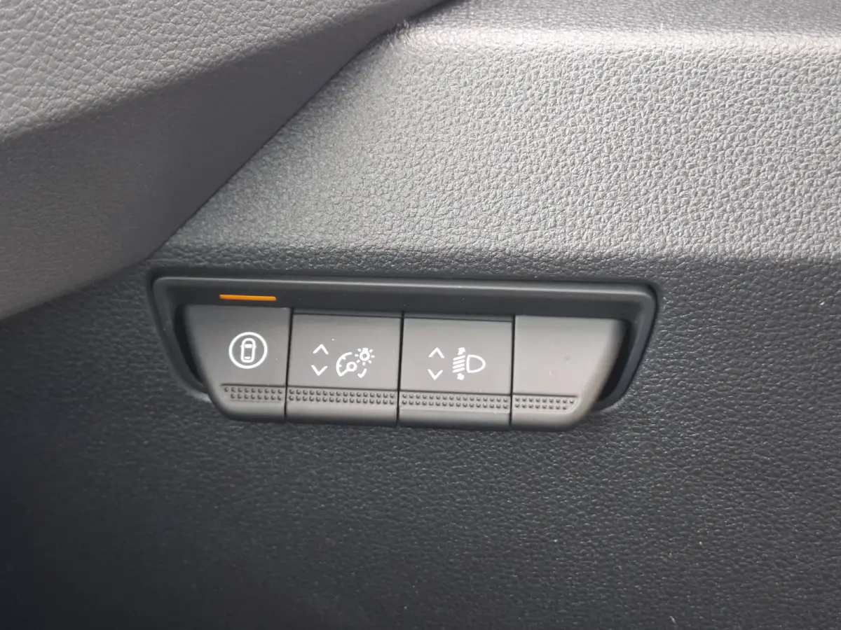 T35 L2H2 Extra long range 87 kWh | Betimmering | Achteruitrijcamera | PDC Voor en Achter | Cruise Control | Airco | Trekhaak |