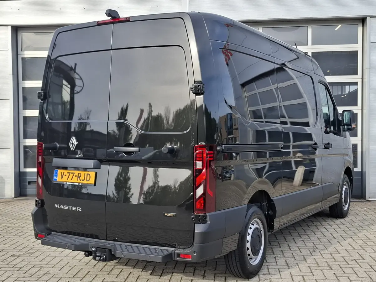 T35 L2H2 Extra long range 87 kWh | Betimmering | Achteruitrijcamera | PDC Voor en Achter | Cruise Control | Airco | Trekhaak |