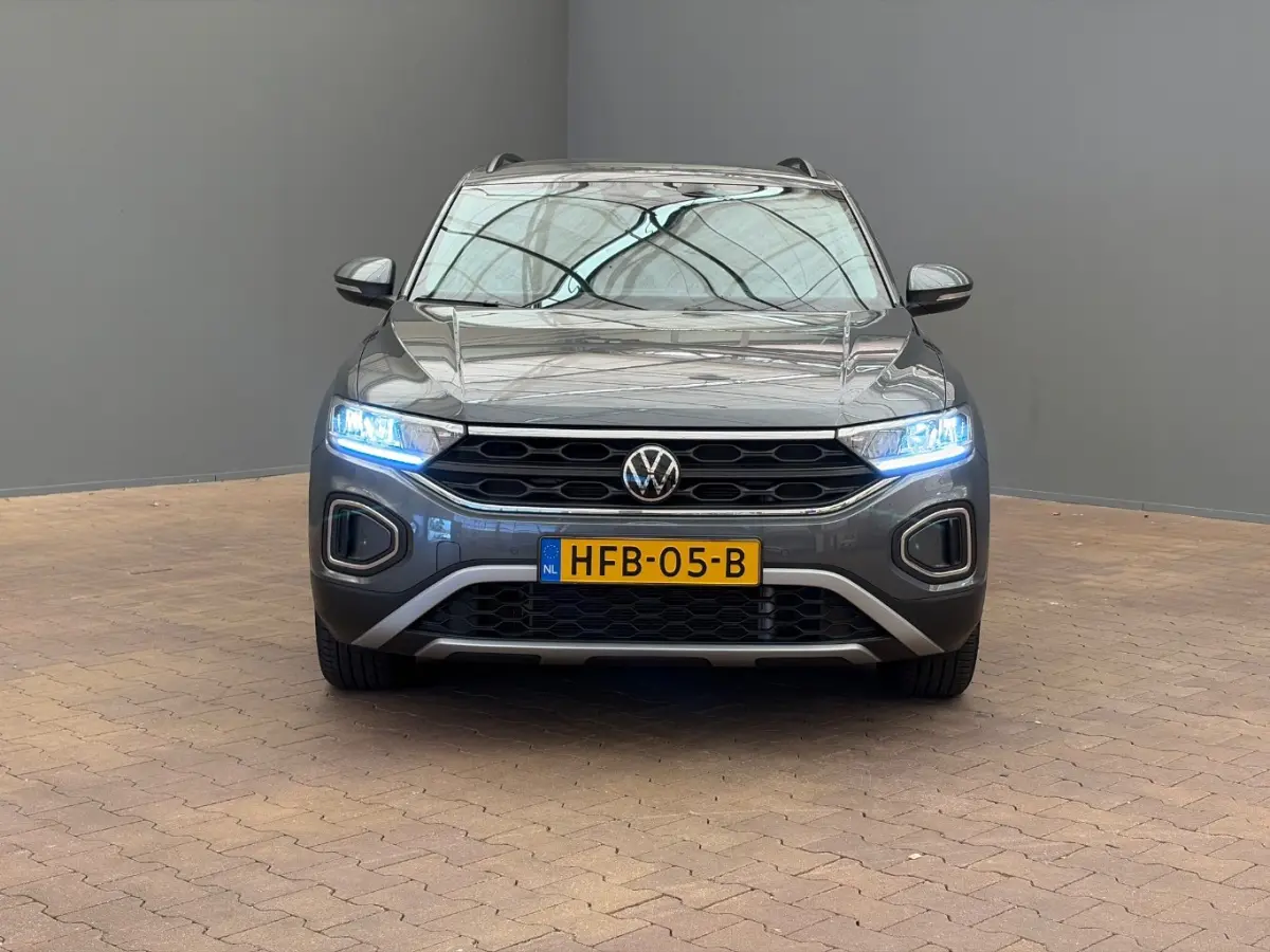 1.5 TSI Life Edition Camera | Climate | Adaptieve Cruise | Carplay | Digitaal Dashboard | Parkeersensoren | 17"| Achteruitrijcamera | Airco (automatisch) | Apple Carplay/Android Auto|telefoo