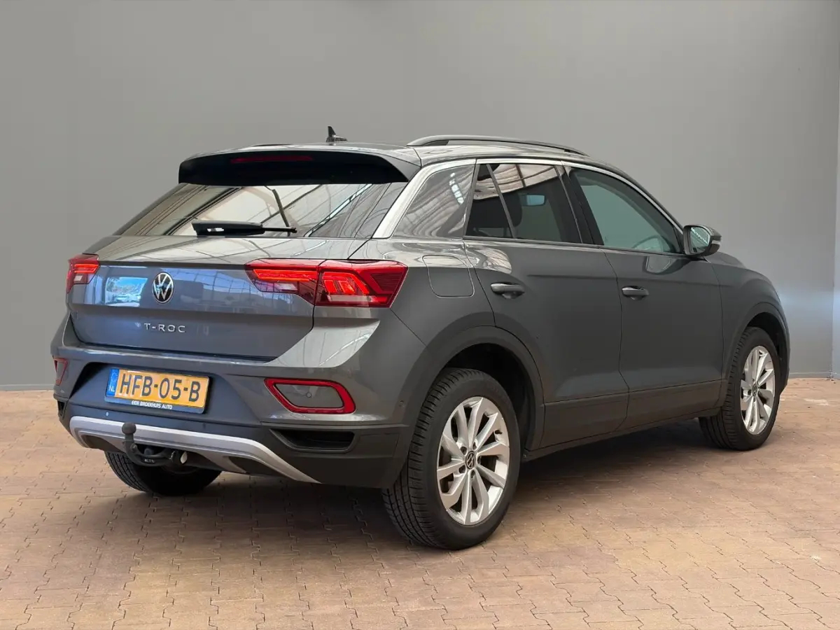 1.5 TSI Life Edition Camera | Climate | Adaptieve Cruise | Carplay | Digitaal Dashboard | Parkeersensoren | 17"| Achteruitrijcamera | Airco (automatisch) | Apple Carplay/Android Auto|telefoo