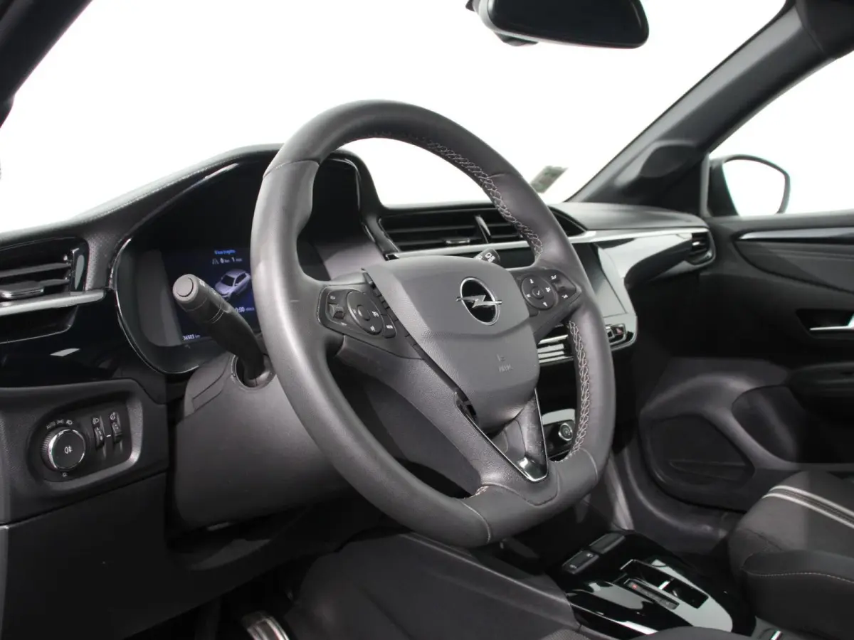 1.2 Turbo 100pk Automaat GS Navigatie Apple Carplay/Android Auto Digitale Cockpit Camera Parkeer sensoren Airco