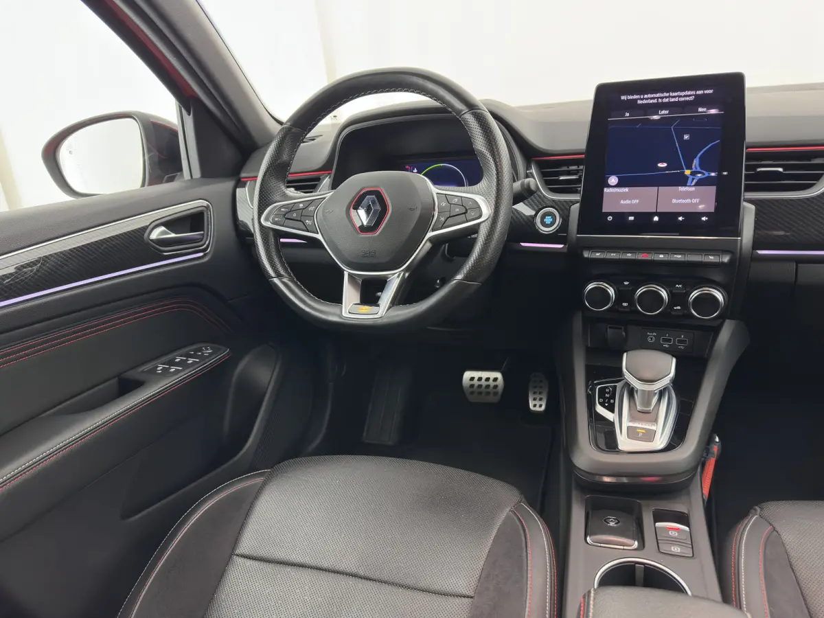 1.6 E-Tech Hybrid 145 R.S. Line (INCL-BTW) Aut. *LEATHER | FULL-LED | BLINDSPOT | CAMERA | BOSE-AUDIO | HEATED-SPORTSEATS | KEYLESS | AMBIENTLIGHT | DIGI-COCKPIT | PRIVACY-GLASS | NAVI-FULLM