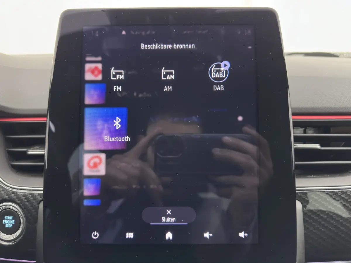 1.6 E-Tech Hybrid 145 R.S. Line (INCL-BTW) Aut. *LEATHER | FULL-LED | BLINDSPOT | CAMERA | BOSE-AUDIO | HEATED-SPORTSEATS | KEYLESS | AMBIENTLIGHT | DIGI-COCKPIT | PRIVACY-GLASS | NAVI-FULLM