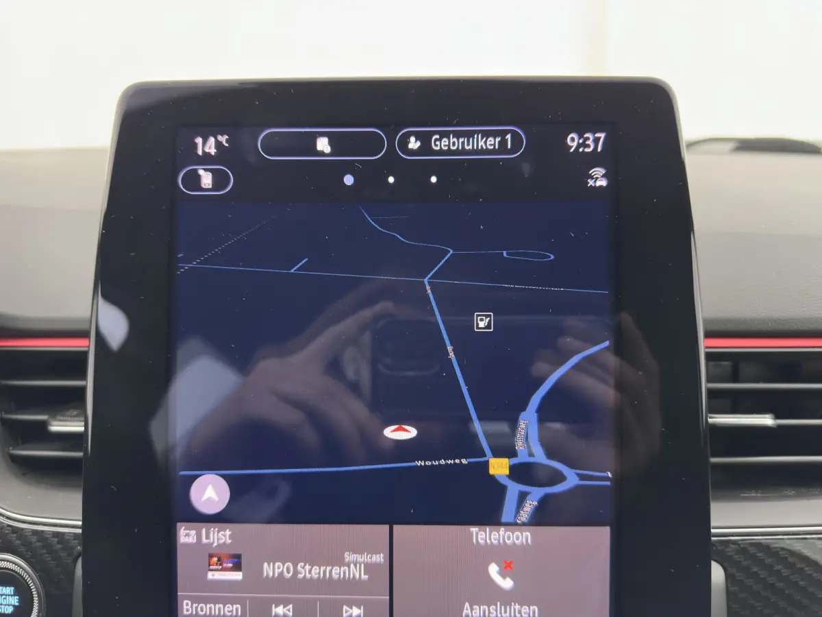 1.6 E-Tech Hybrid 145 R.S. Line (INCL-BTW) Aut. *LEATHER | FULL-LED | BLINDSPOT | CAMERA | BOSE-AUDIO | HEATED-SPORTSEATS | KEYLESS | AMBIENTLIGHT | DIGI-COCKPIT | PRIVACY-GLASS | NAVI-FULLM