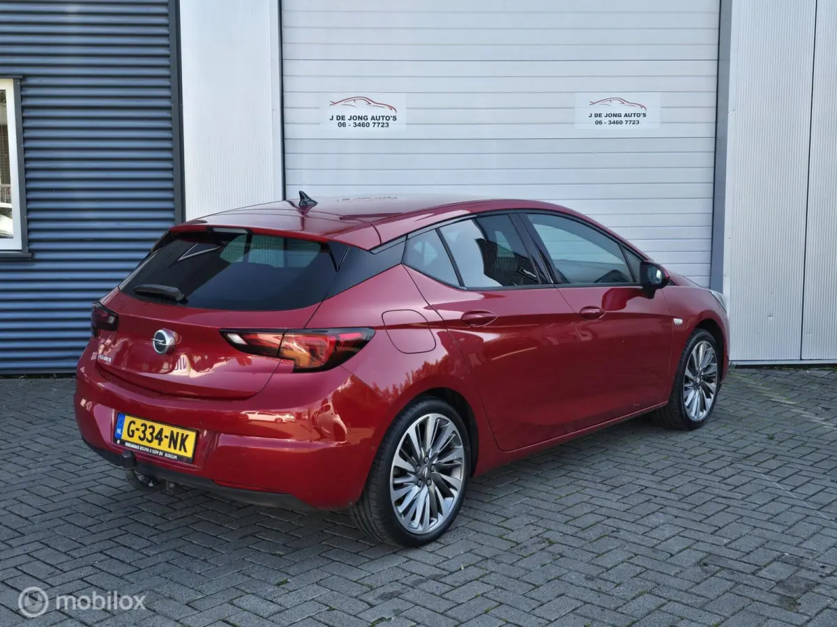 1.2 Launch Elegance Stoelmassage Stoelverkoeling
