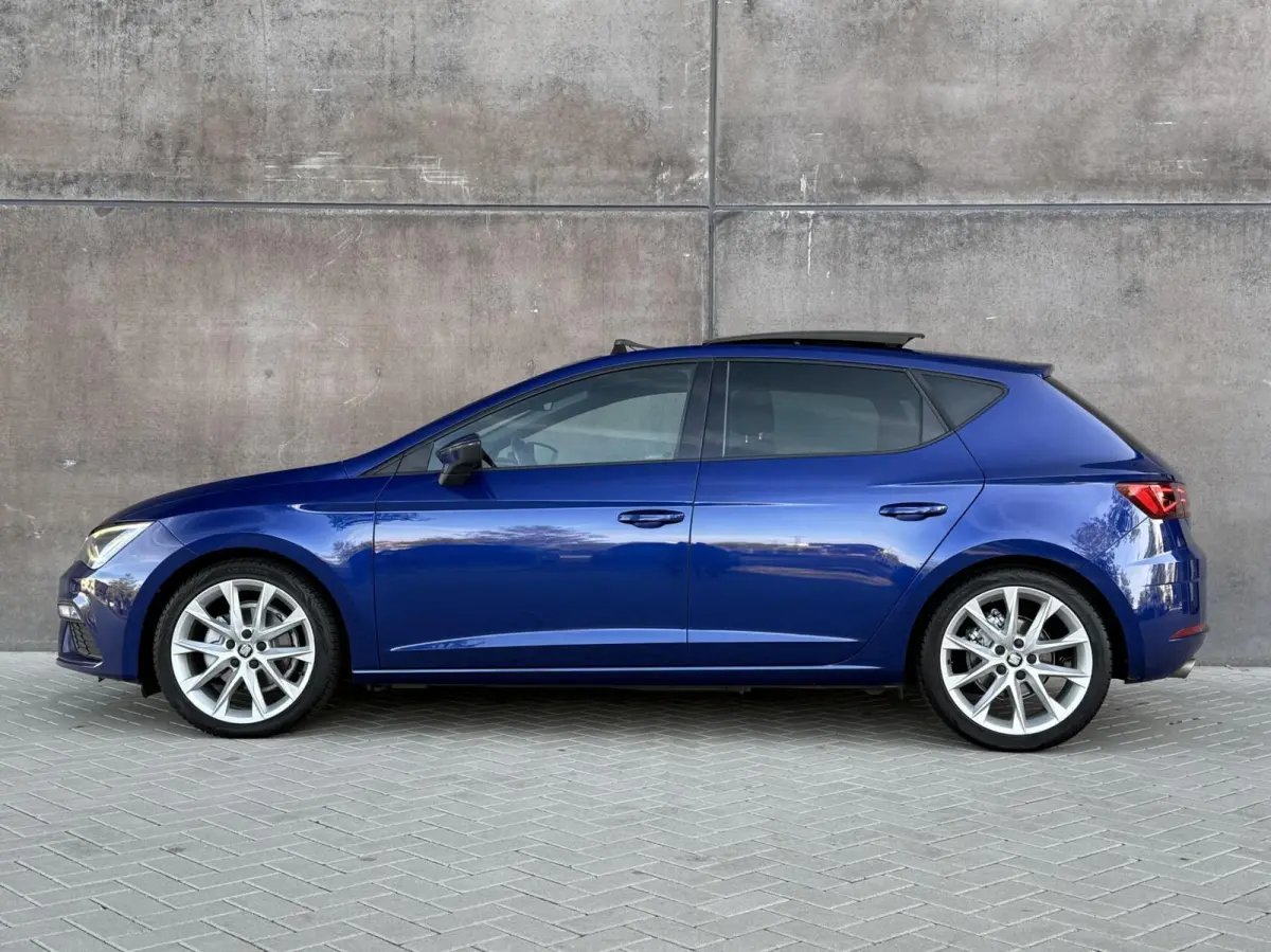 1.5 TSI FR Business Intense Automaat | Trekhaak | Panorama dak | Full LED | Beats Audio | Org. NL |