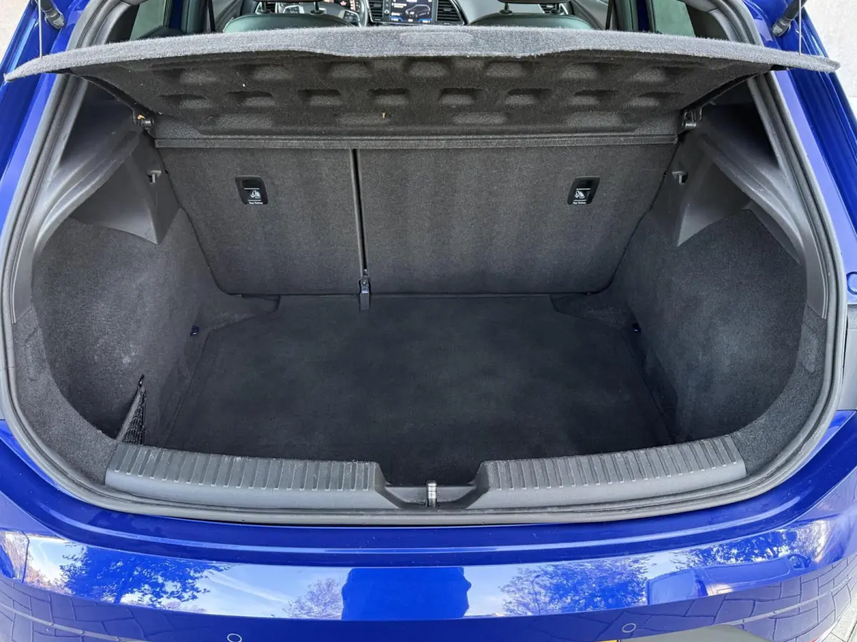 1.5 TSI FR Business Intense Automaat | Trekhaak | Panorama dak | Full LED | Beats Audio | Org. NL |