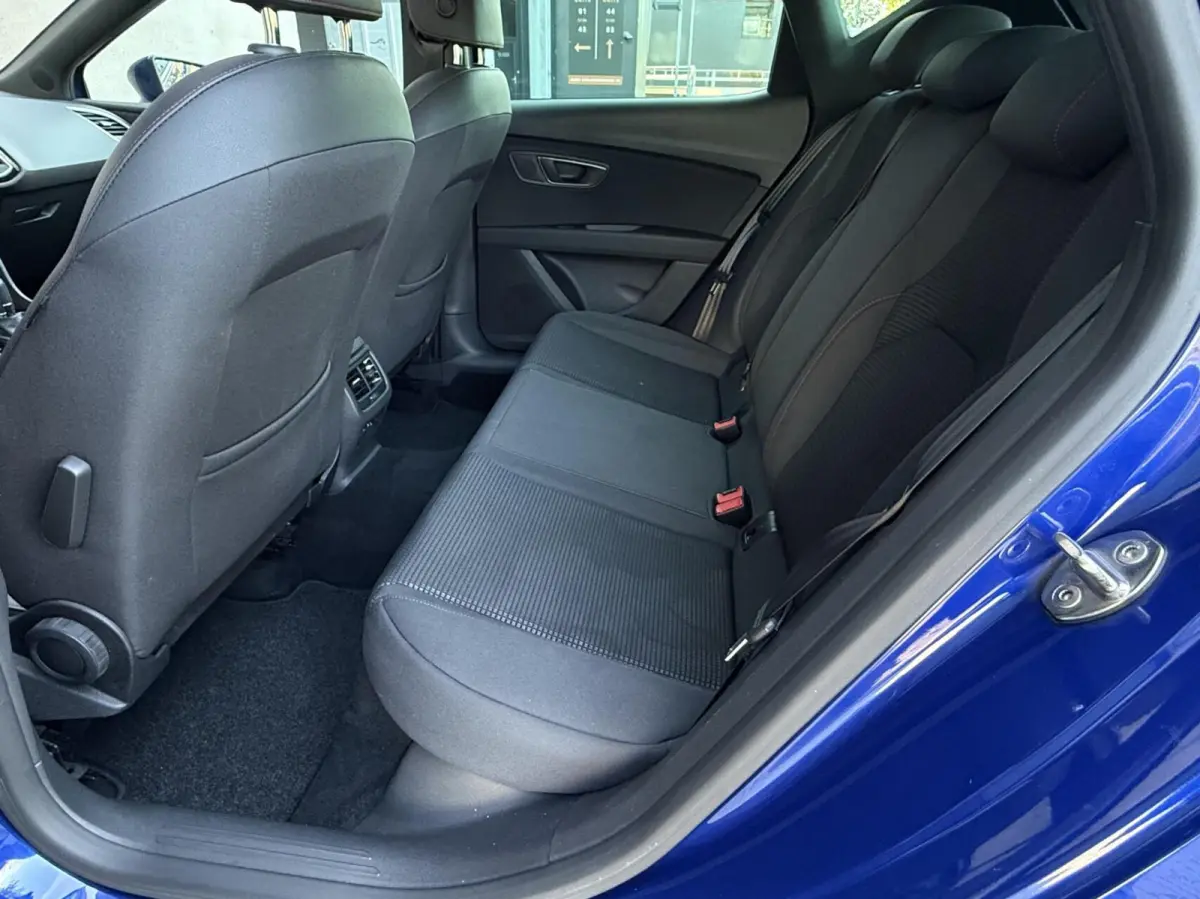 1.5 TSI FR Business Intense Automaat | Trekhaak | Panorama dak | Full LED | Beats Audio | Org. NL |