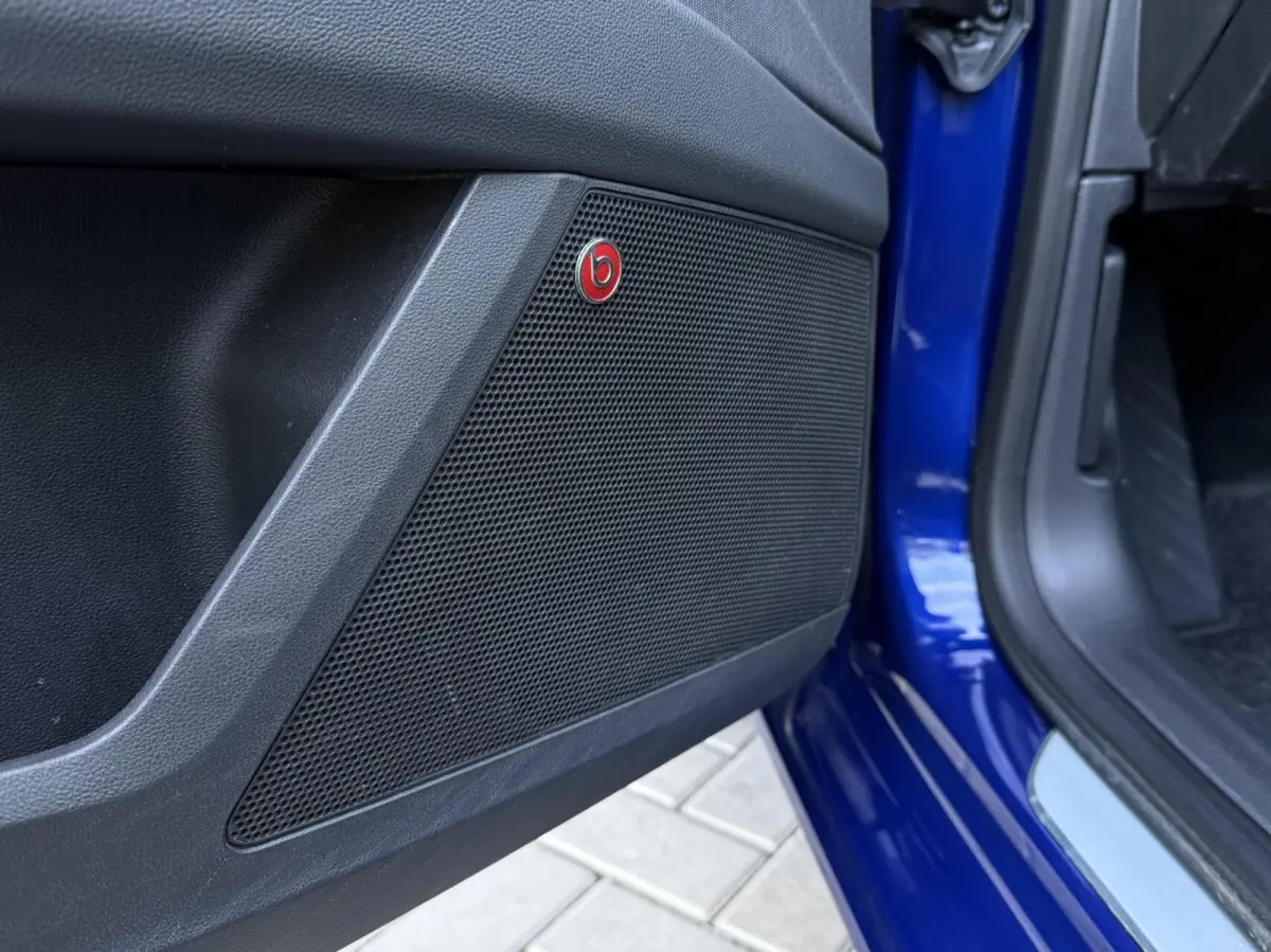 1.5 TSI FR Business Intense Automaat | Trekhaak | Panorama dak | Full LED | Beats Audio | Org. NL |