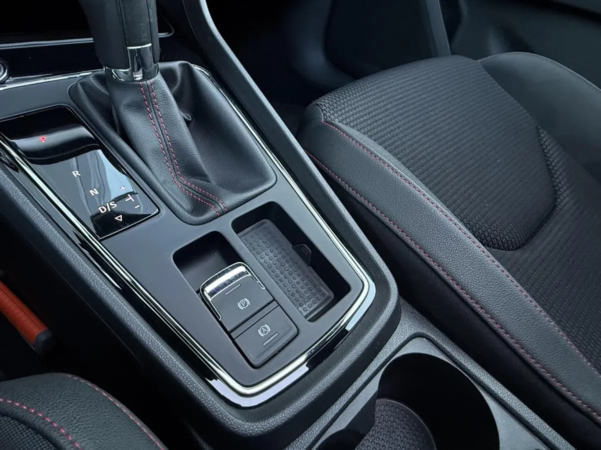 1.5 TSI FR Business Intense Automaat | Trekhaak | Panorama dak | Full LED | Beats Audio | Org. NL |