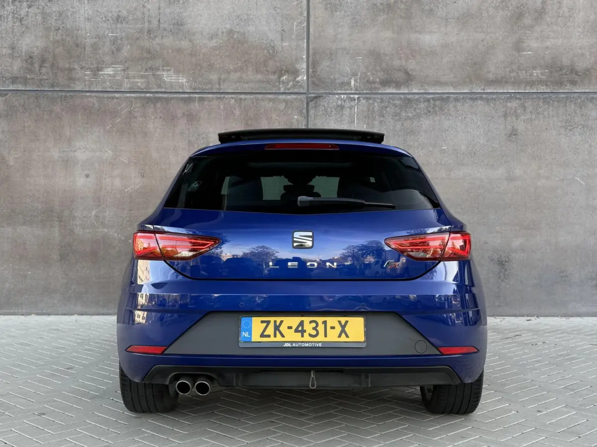 1.5 TSI FR Business Intense Automaat | Trekhaak | Panorama dak | Full LED | Beats Audio | Org. NL |