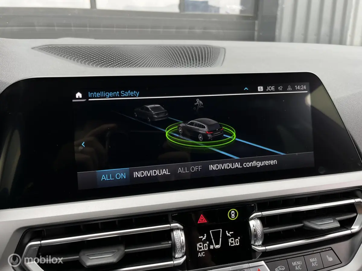 320e Business Edition Plus|Carplay|Trekhaak|Digitaal Cockpit|Stoelverw.