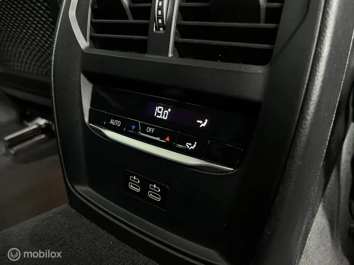 320e Business Edition Plus|Carplay|Trekhaak|Digitaal Cockpit|Stoelverw.