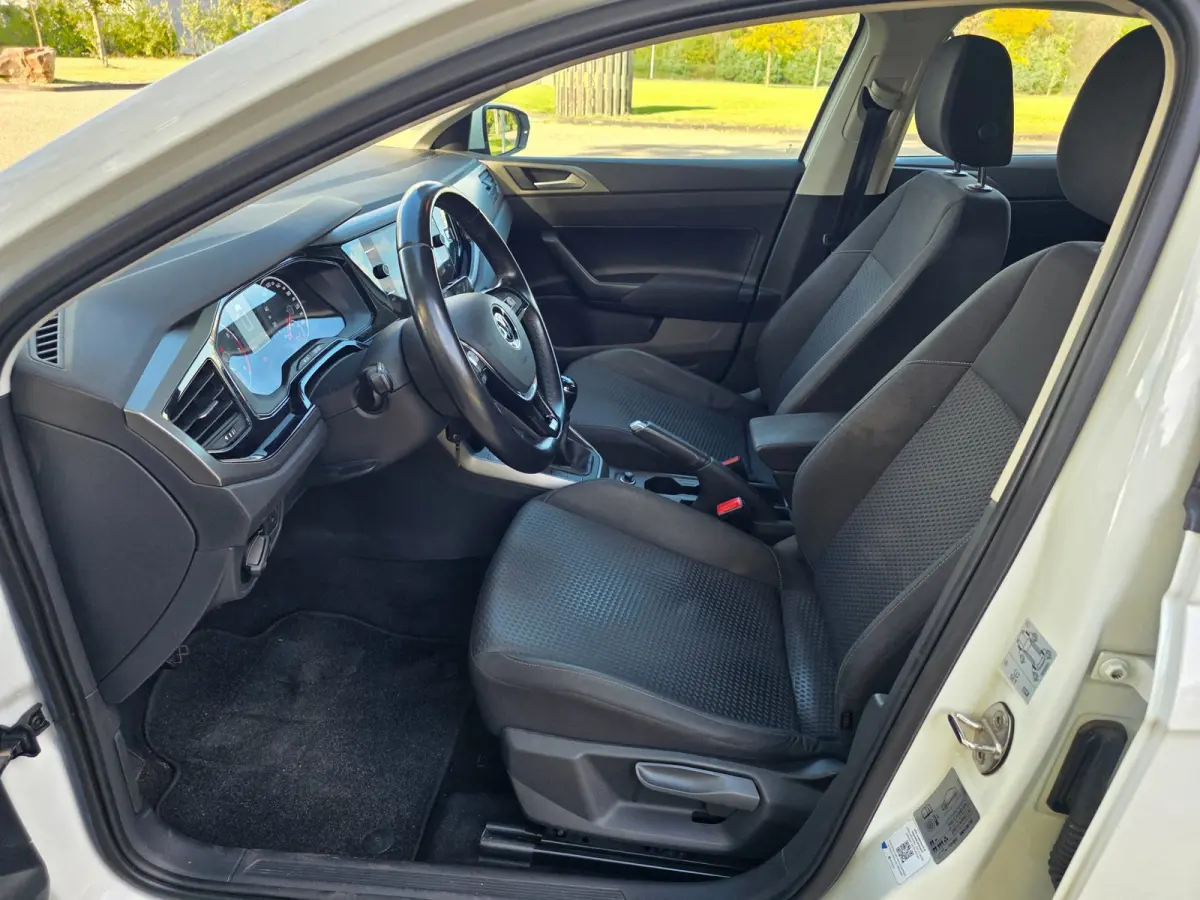1.0 TSI edition 5-deurs AIRCO/CRUISE