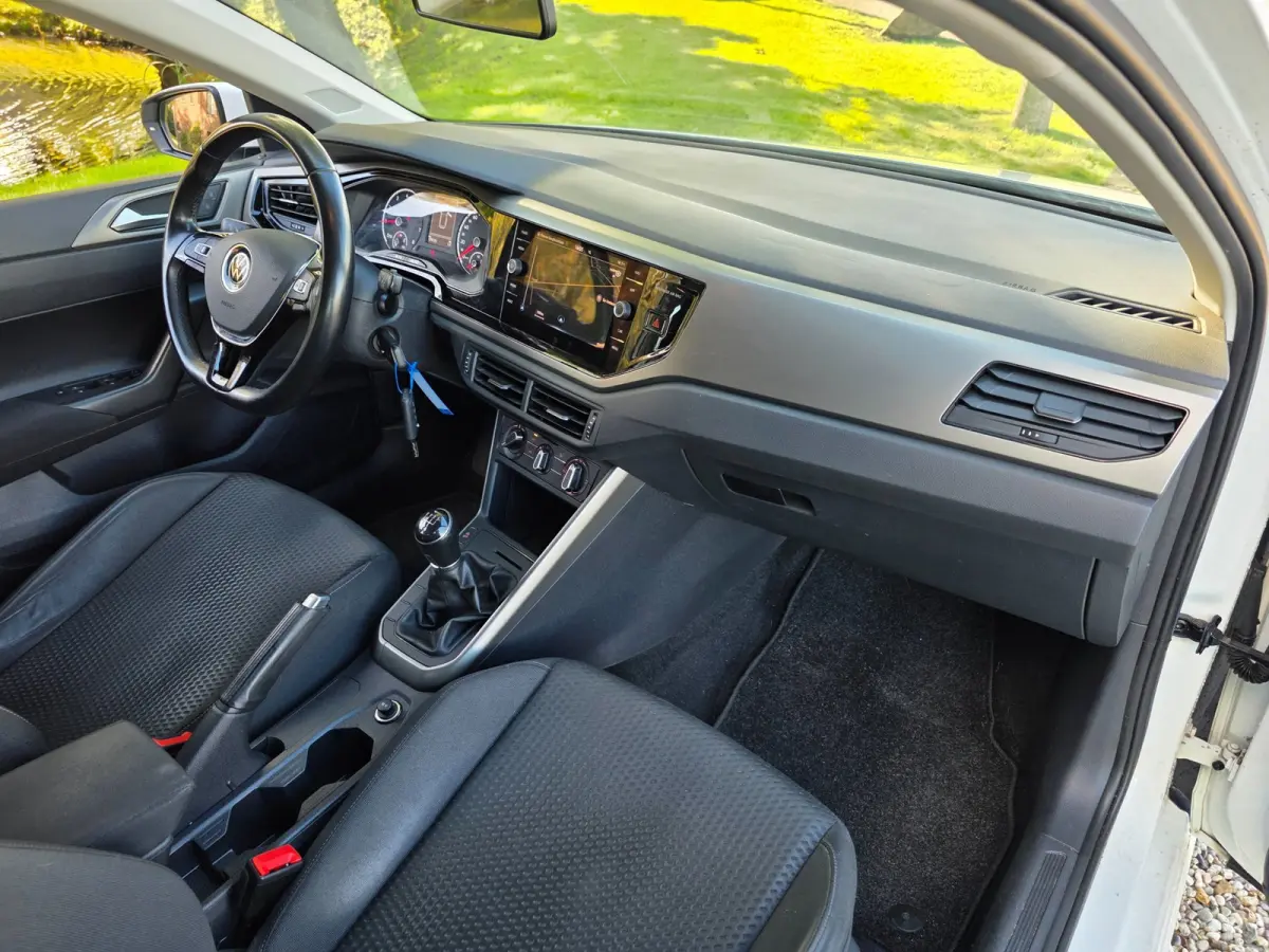 1.0 TSI edition 5-deurs AIRCO/CRUISE