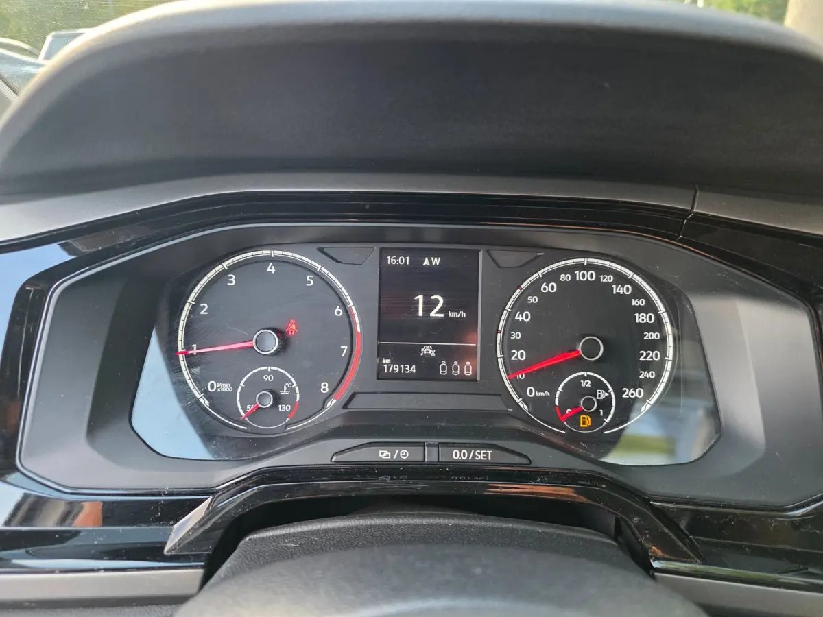 1.0 TSI edition 5-deurs AIRCO/CRUISE