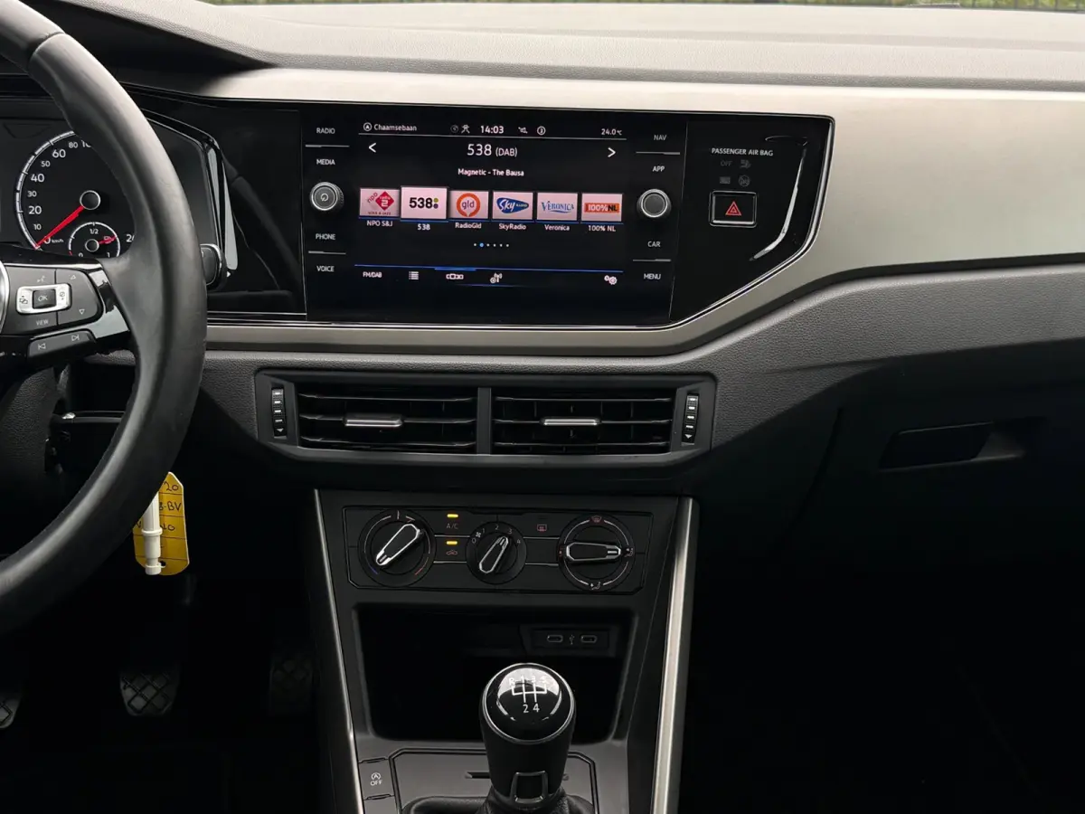 1.0 TSI Comfortline | Carplay | PDC | Trekhaak| NAVI | Bluetooth |
